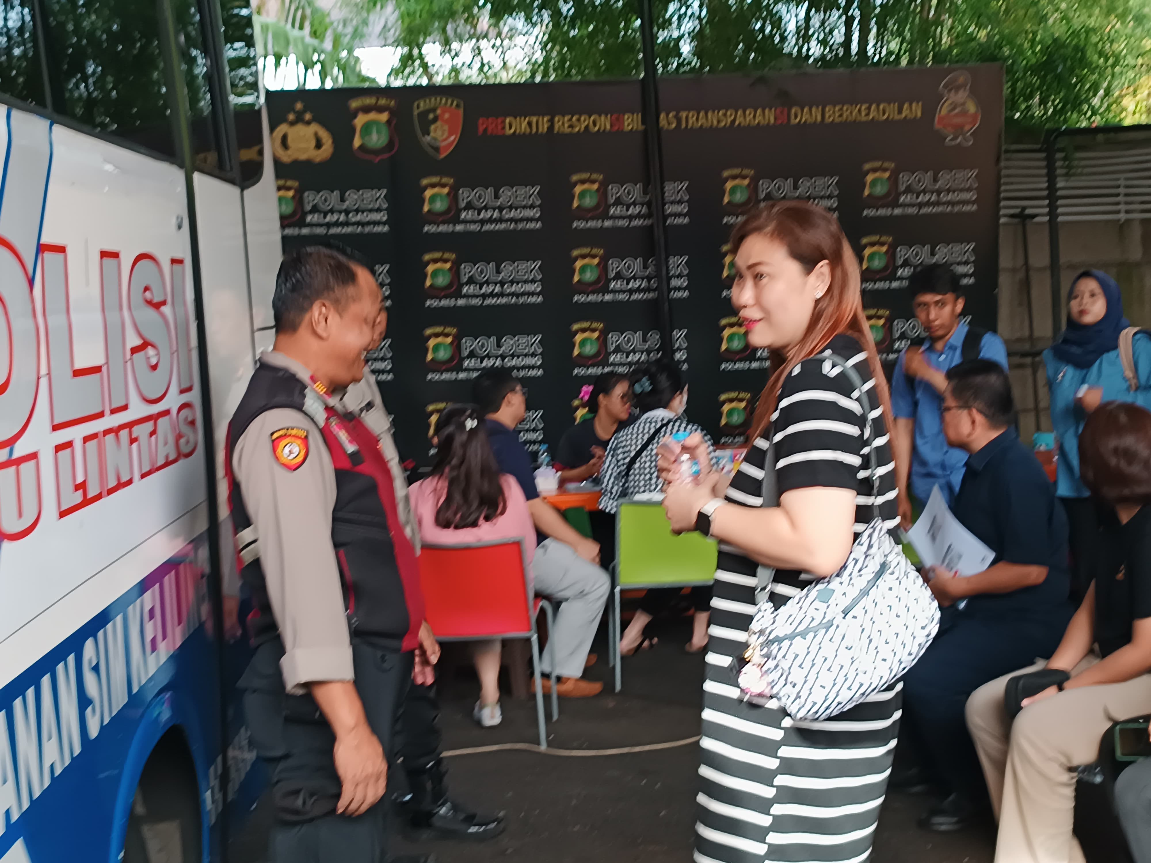 Pelayanan SIM Keliling di Polsek Kelapa Gading, Mudahkan Masyarakat Urus Perpanjangan SIM