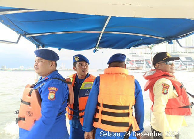 Satpolairud Polres Kepulauan Seribu Gelar Patroli Laut Amankan Nataru