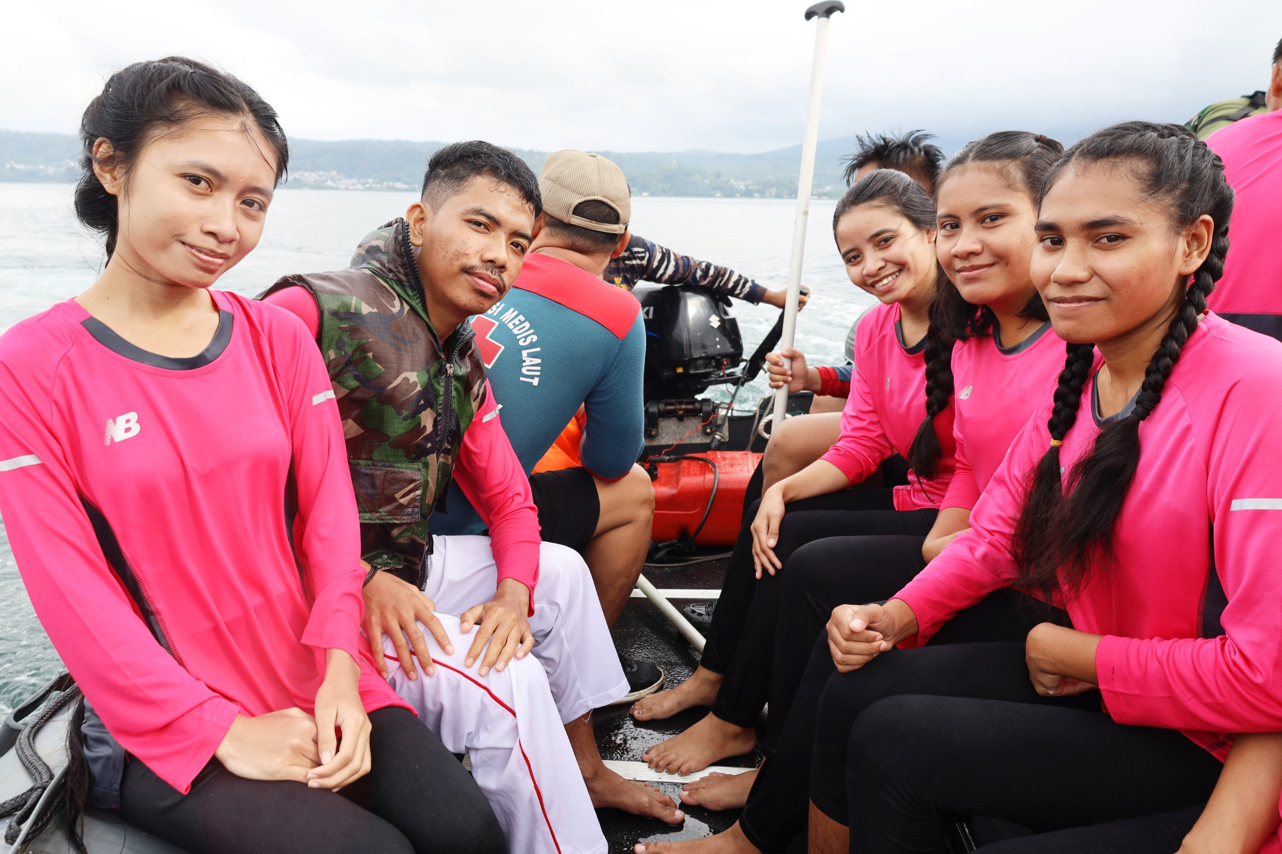 Kodaeral IX Beri Pelatihan Evakuasi Medis Laut Kepada Mahasiswa S1 Keperawatan Unhenna Maluku Utara
