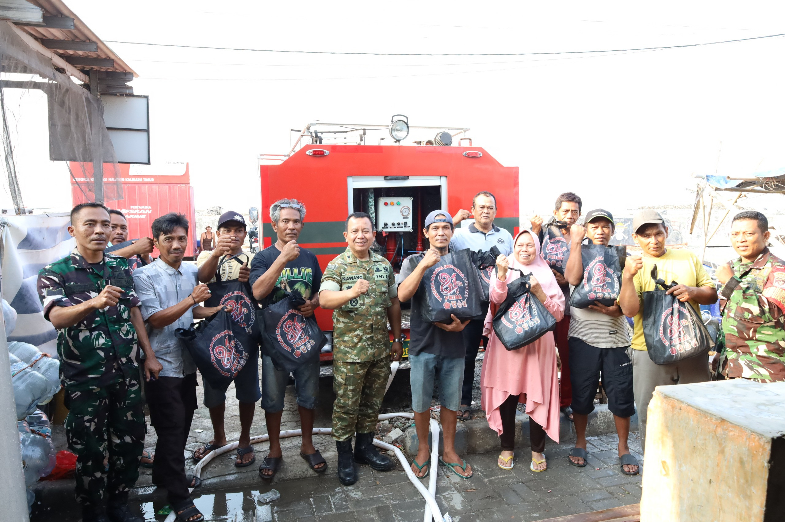Koramil 05/Cilincing Salurkan Air Bersih untuk Warga Kalibaru, Rangkaian Bakti TNI AD HUT ke-81