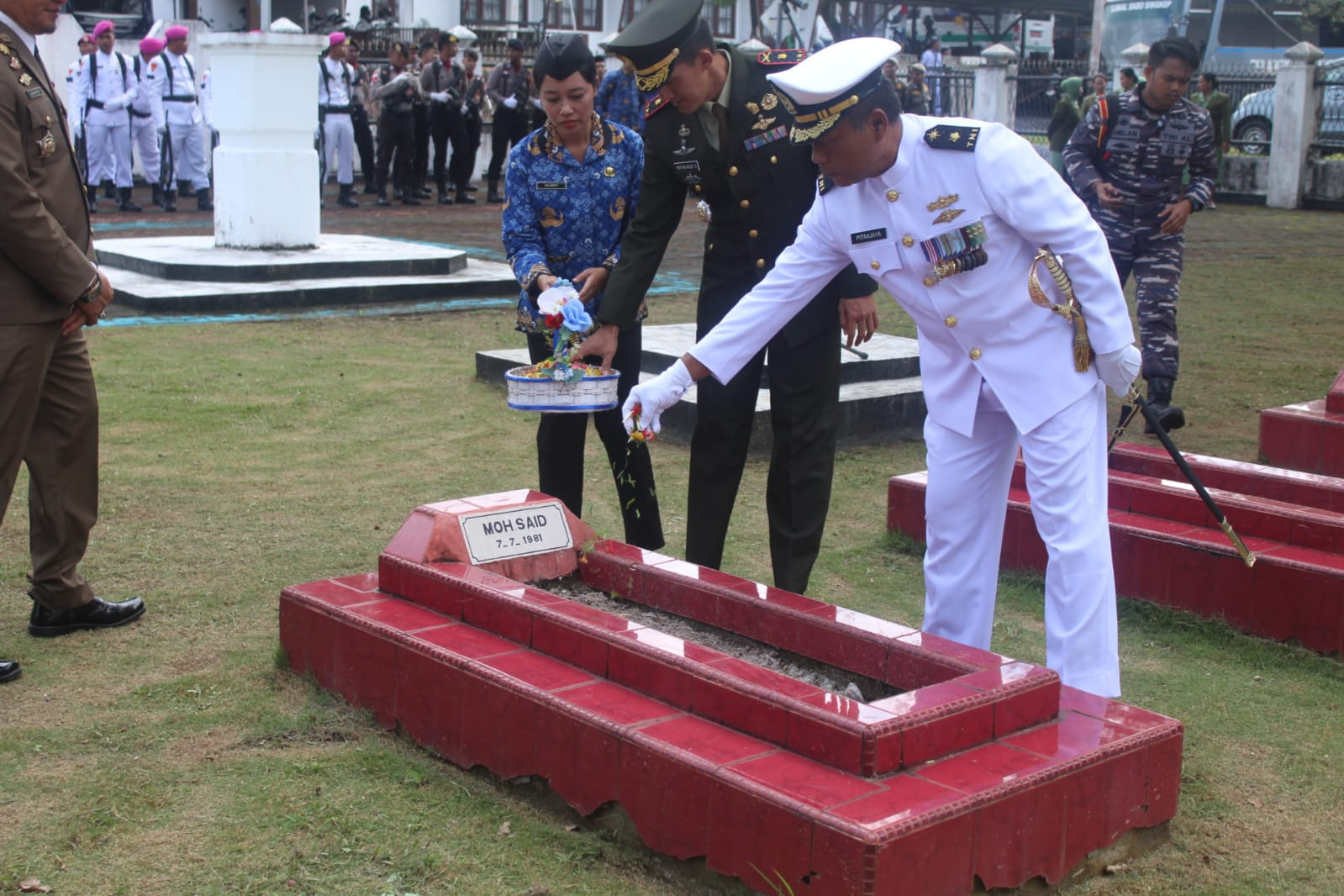 Lanal Dabo Singkep Gelar Ziarah Nasional Dalam Rangka HUT Ke-80 TNI Tahun 2025