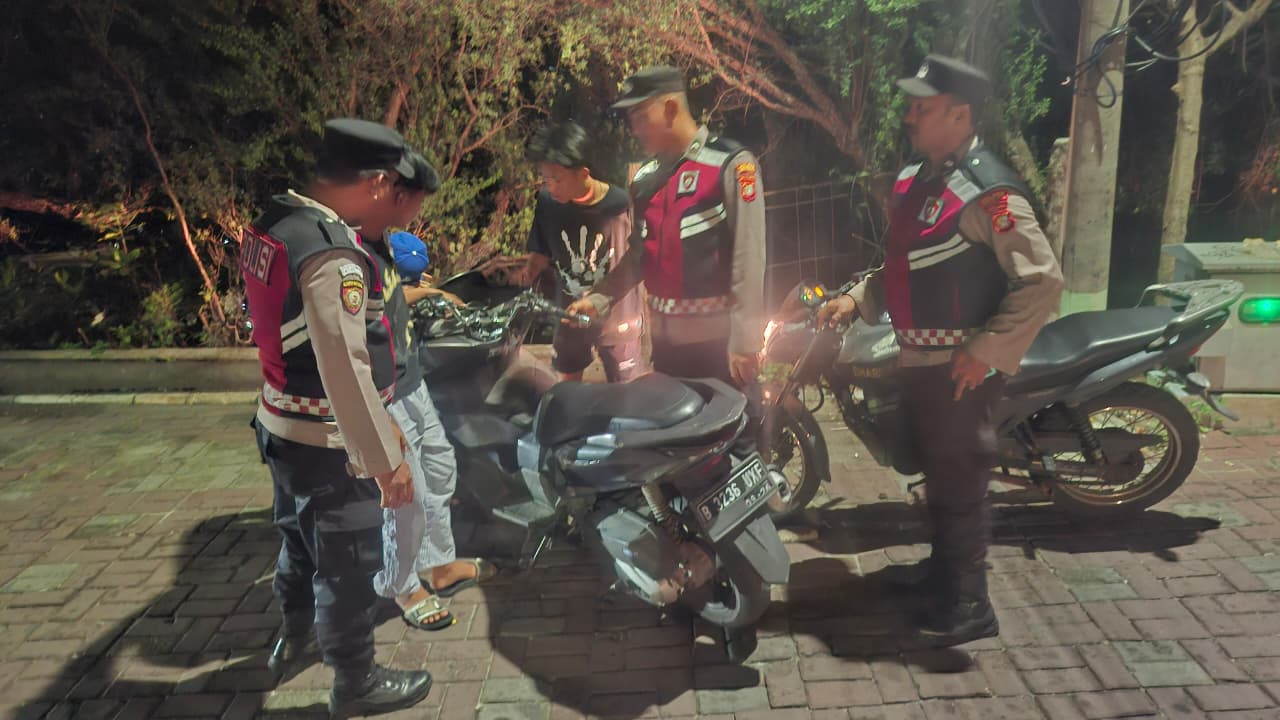 Polsek Kepulauan Seribu Utara Gelar Jakarta On The Spot, Ajak Warga Aktif Jaga Kamtibmas dan Manfaatkan Layanan Polisi 110