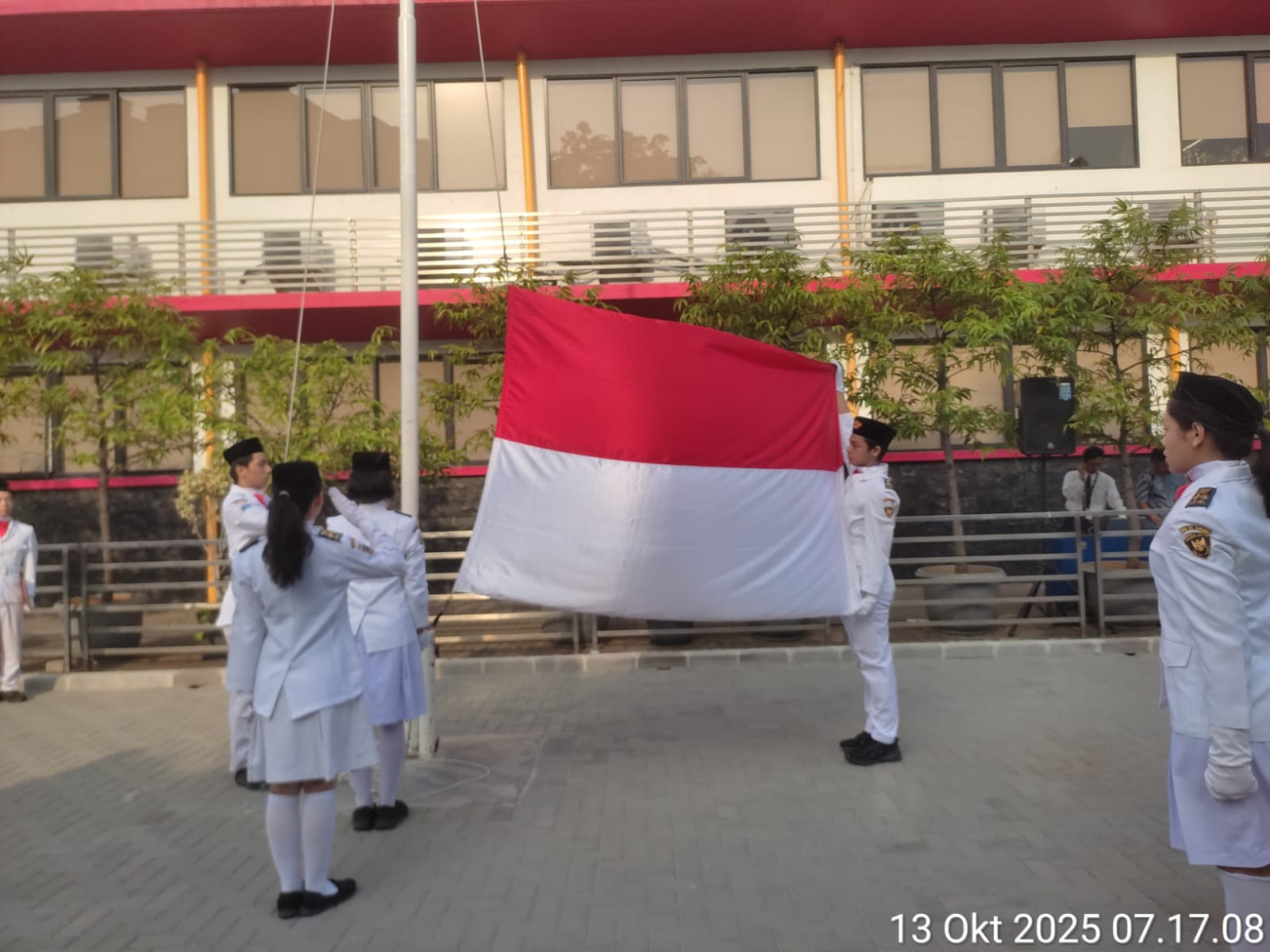 Bangun Karakter Siswa, Polsek Kelapa Gading Gelar Program “Police Goes to School” di SMA Santo Yakobus