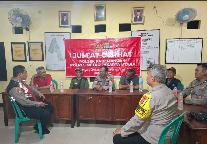 Polsek Pademangan Gelar Jum’at Curhat, Warga Diimbau Waspadai Curanmor dan Hoaks