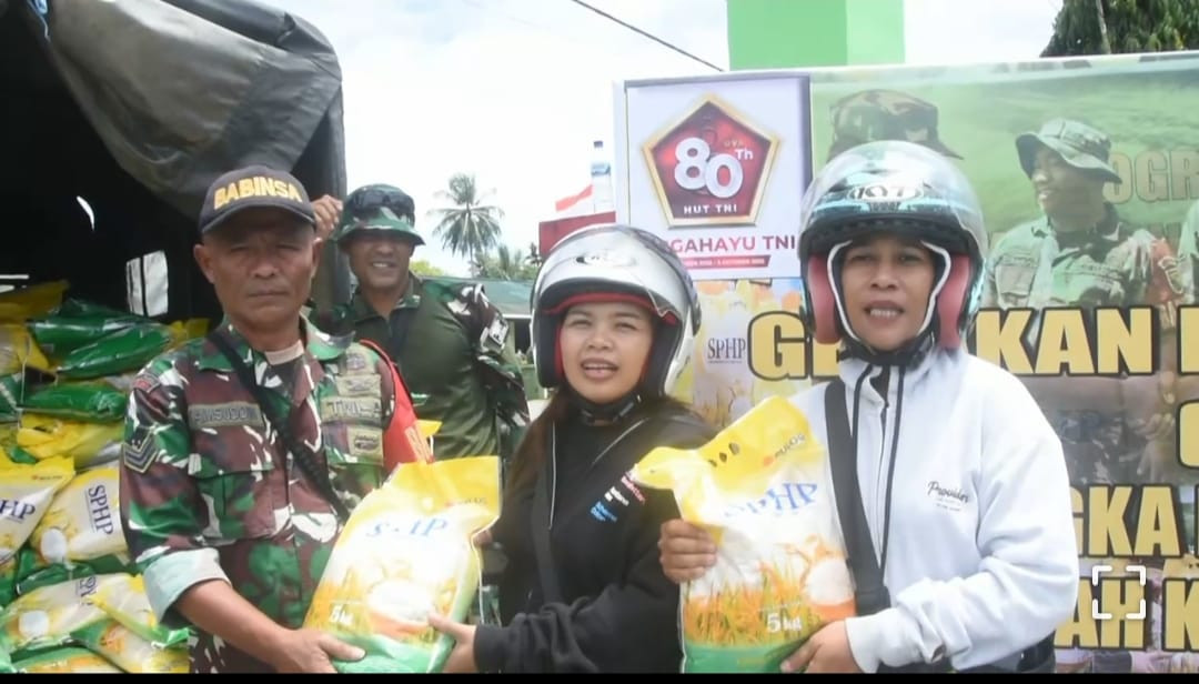 Jaga Stabilitas Harga Beras, Kodim 1710/Mimika Kolaborasi Dengan Perum Bulog Terus Gelar Gerakan Pangan Murah Kepada Warga Timika