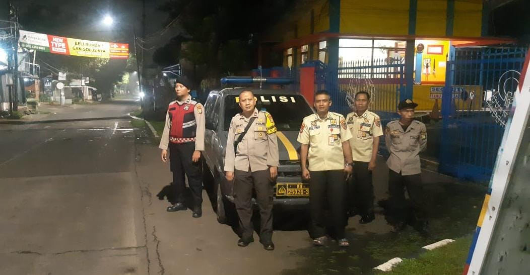 Antisipasi Kejahatan Jalanan Polsek Jatisampurna Wujudkan Rasa Aman bagi Warga
