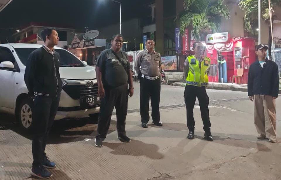 Antisipasi Gangguan Kamtibmas, Polsek Bekasi Barat Giatkan Patroli Malam Hari