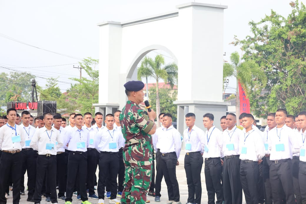 Bersih dan Transparan, Lanal Dumai Laksanakan Penandatanganan Pakta Integritas Dalam Penerimaan Calon Prajurit TNI AL
