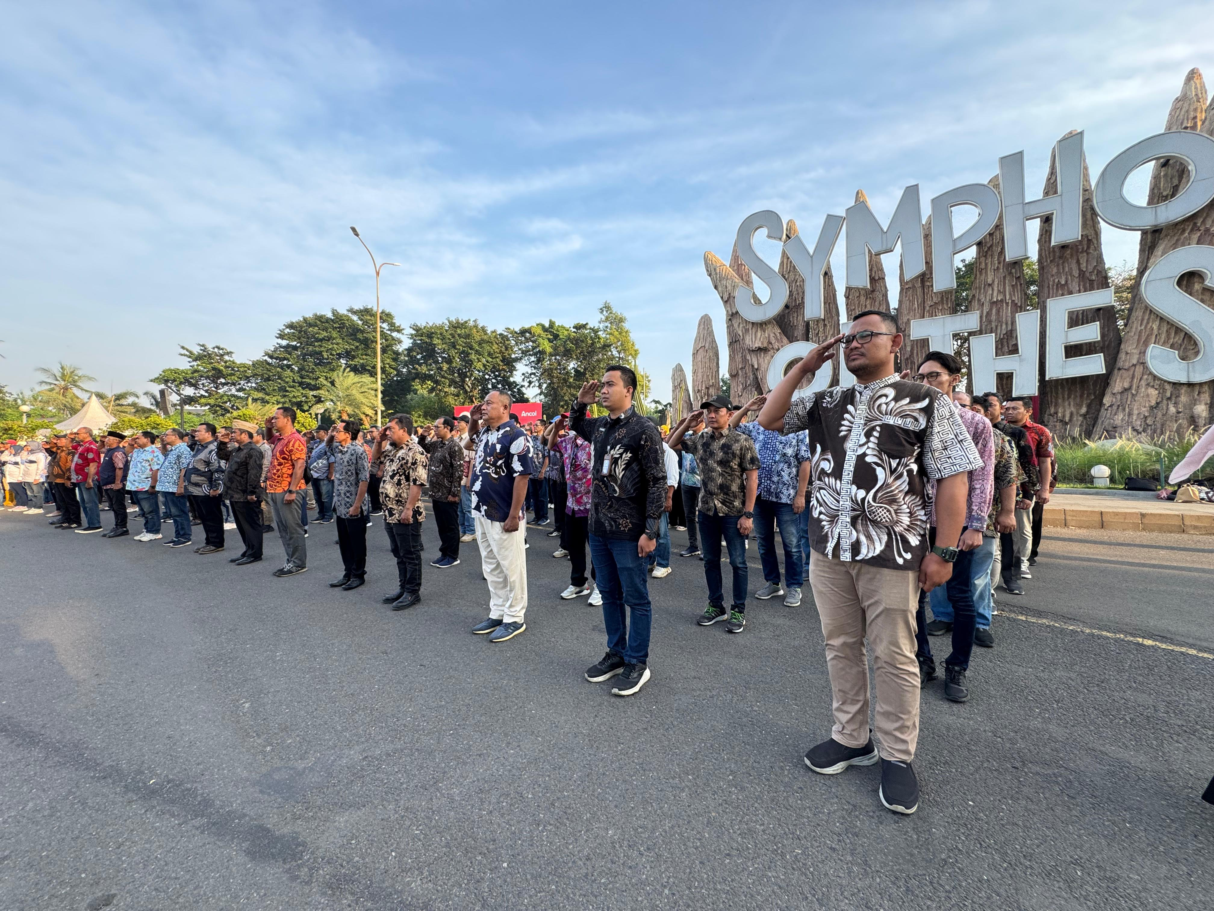 Meriahkan HUT ke-80 RI, PT Pembangunan Jaya Ancol Gelar Upacara di Symphony of The Sea