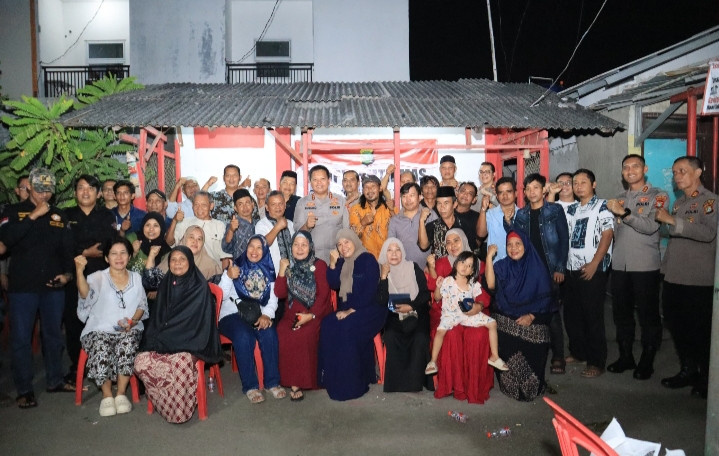Kapolres Metro Bekasi Kota Gelar Ngopi Kamtibmas di Dua Titik di Bekasi Barat