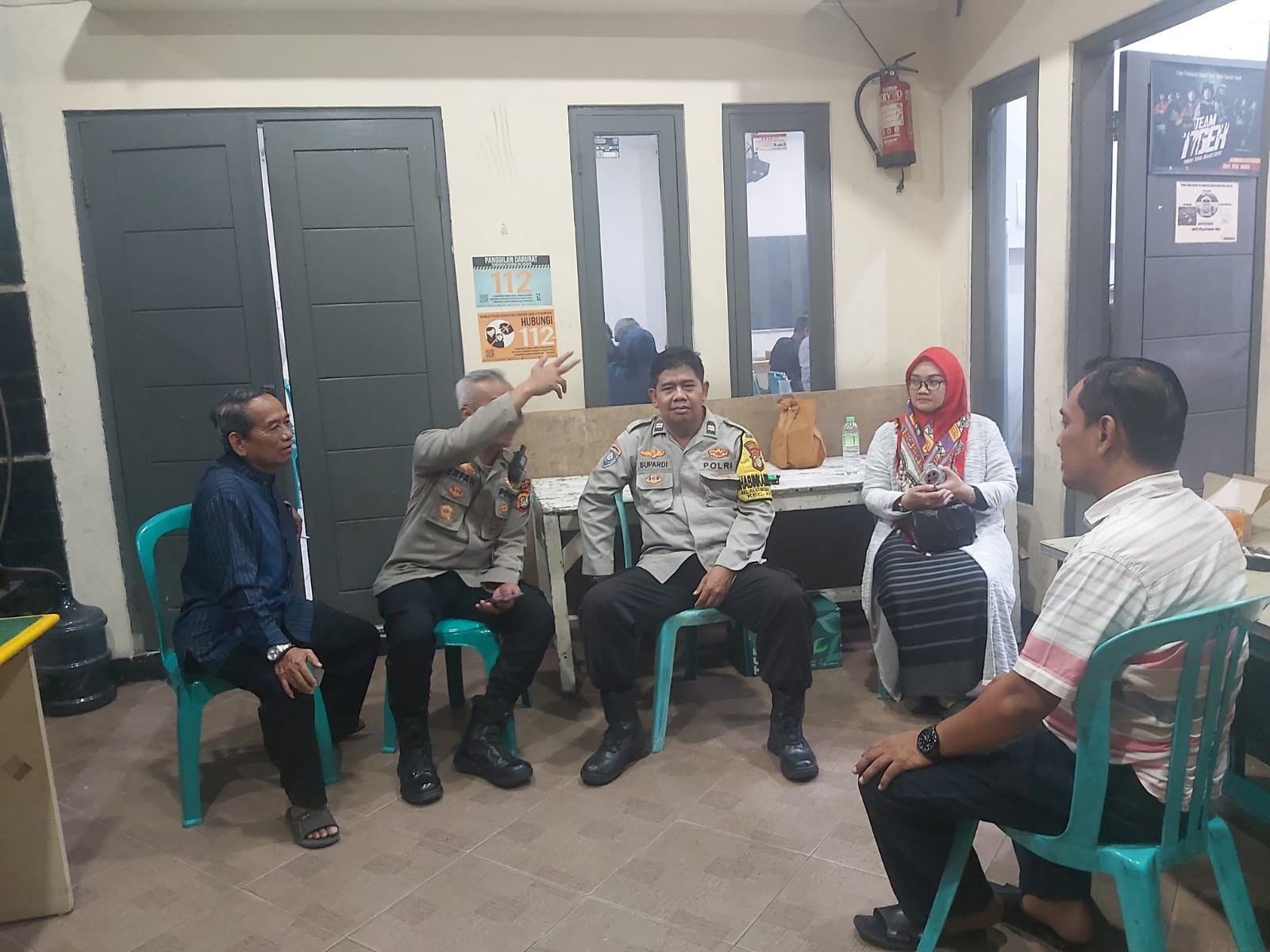 Polsek Koja Gelar Sambang Satkamling untuk Wujudkan Keamanan Lingkungan di Rawabadak Selatan