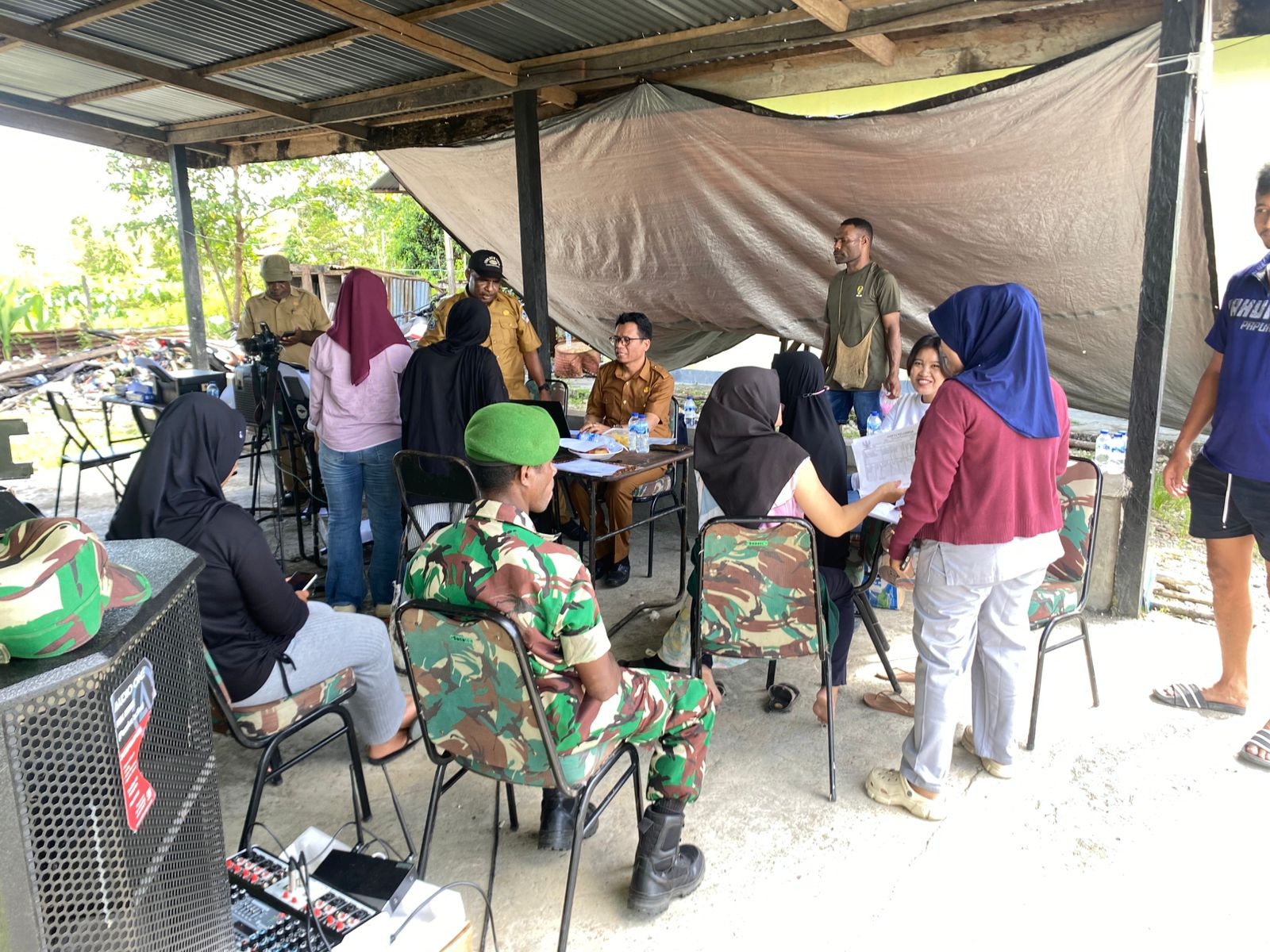 Kodim 1715/Yahukimo bersama Disdukcapil Kabupaten Yahukimo Gelar Pembuatan Adminduk Dalam Rangka Hari Juang TNI AD