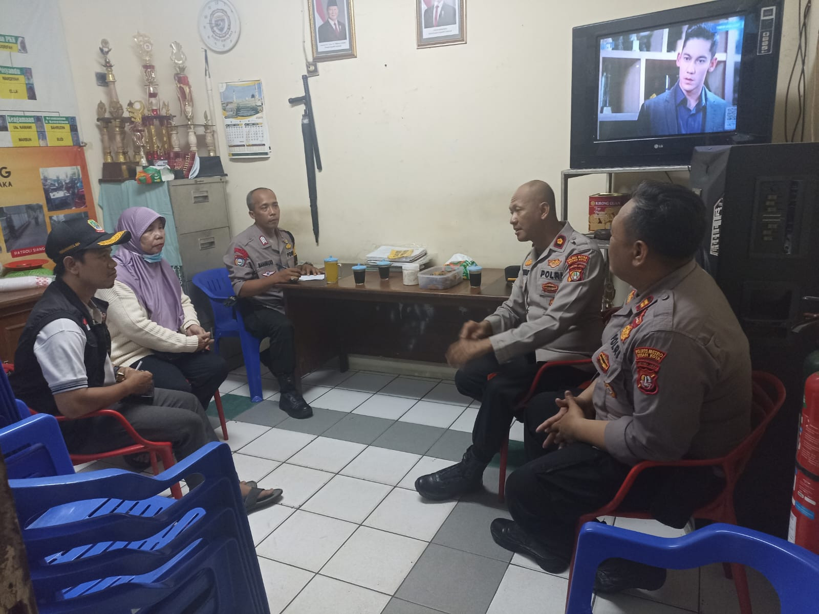 Polsek Pondok Gede Matangkan Persiapan Lomba Siskamling Tingkat Polda Metro Jaya