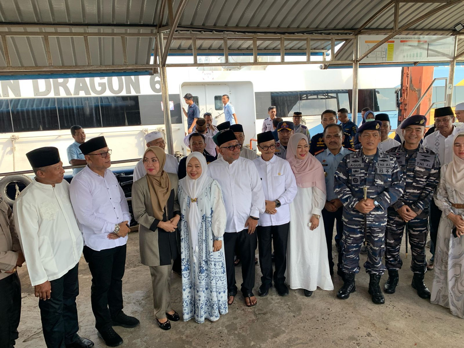 Danlanal Bintan Hadiri Pemberangkatan Jamaah Calon Haji Kota Tanjungpinang