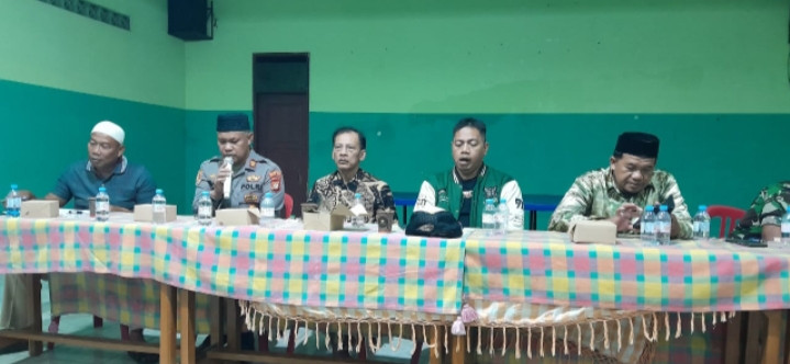 Ngopi Kamtibmas: Kapolsek Bekasi Barat Bersama FKRW Kotabaru Bahas Keamanan Wilayah