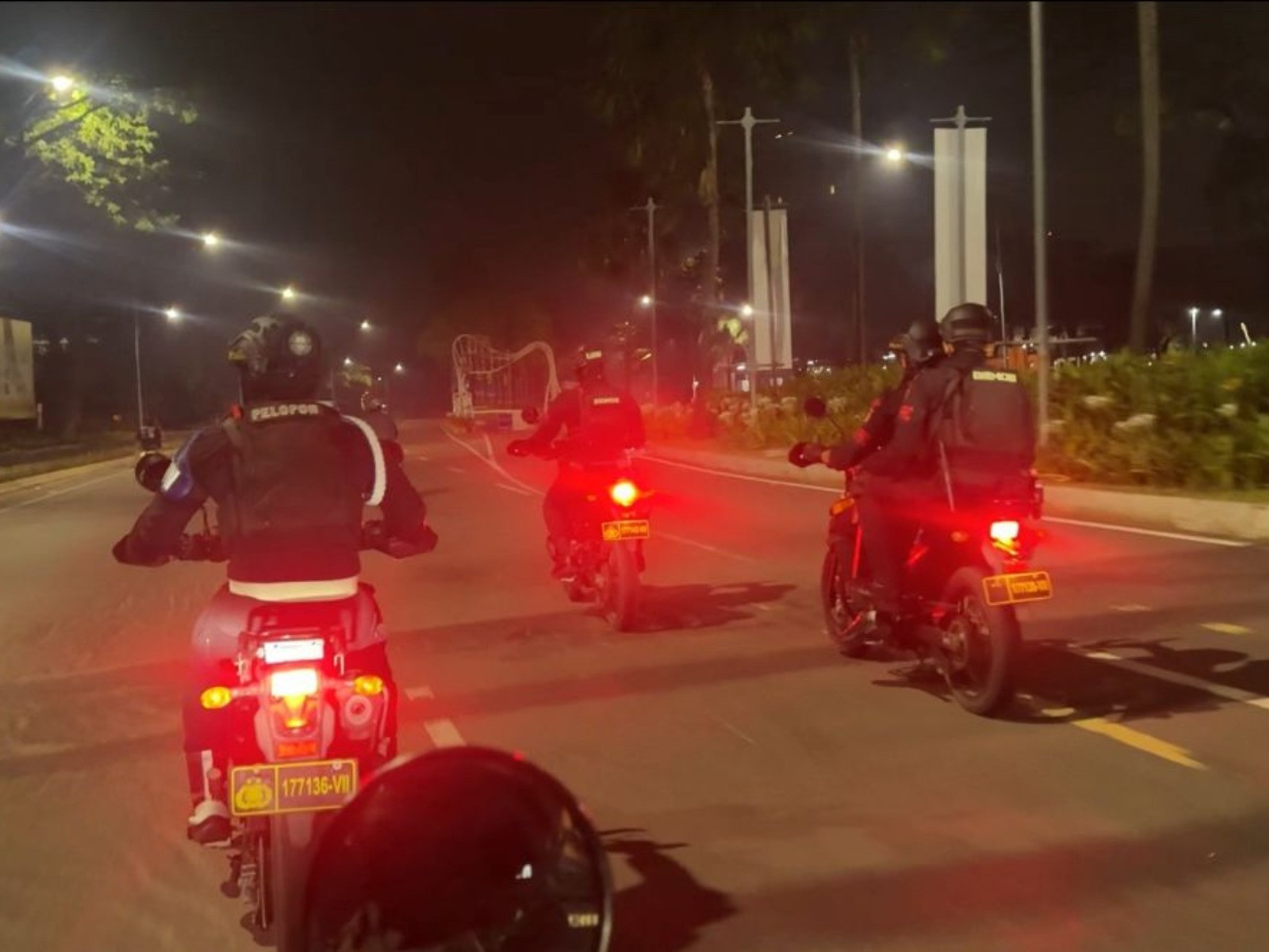 Brimob Polda Metro Jaya Gagalkan Tawuran dan Amankan Sajam di Babelan