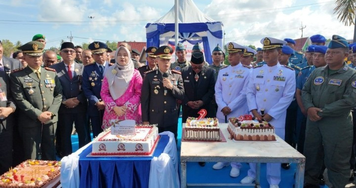 Perkokoh sinergi TNI-Polri, Prajurit Lanal Bintan Hadiri Upacara HUT Bhayangkara Ke-79