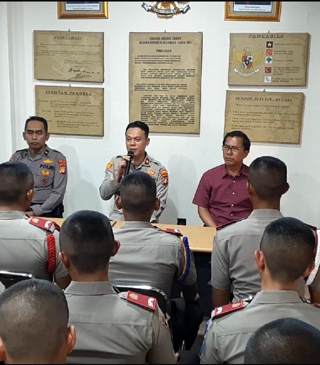 Wakapolsek Metro Penjaringan Tekankan Profesionalisme dan Integritas kepada Siswa Latja SPN Lido