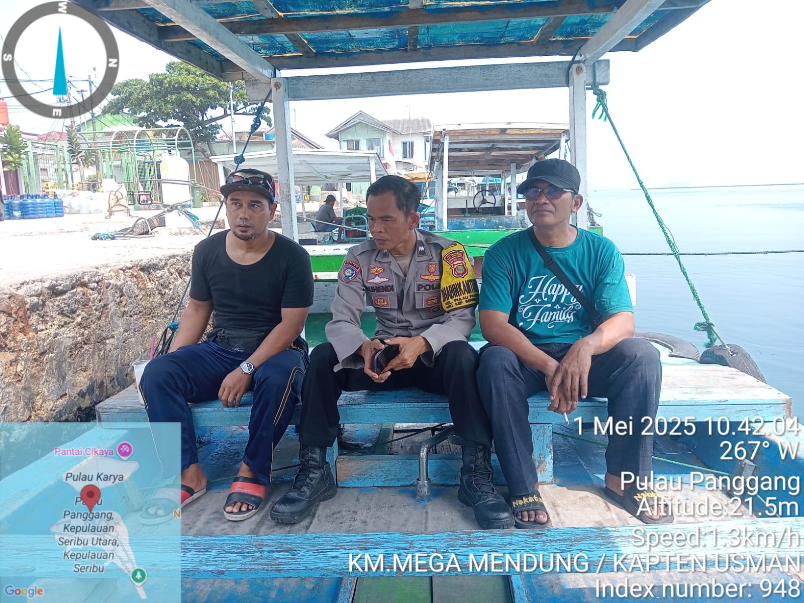 Polisi Baik, Bhabinkamtibmas Pulau Panggang Aipda Suhendi Sambangi Tokoh Masyarakat Bahas Keamanan Wilayah