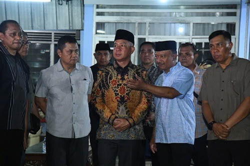 Panglima TNI Melayat Almarhum Marsma TNI Fajar Adriyanto, Kenang Sosok Bersahaja dan Penuh Senyum