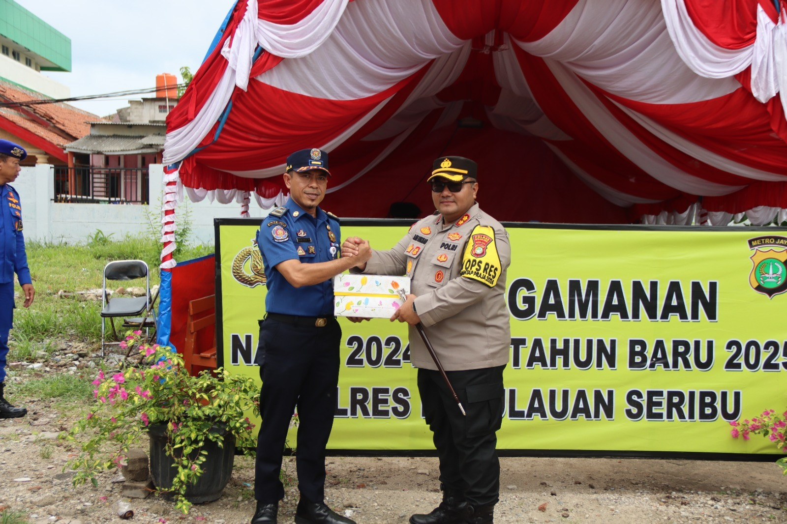 Kapolres Kepulauan Seribu Tinjau Pospam Ops Lilin Jaya 2024, Pastikan Keamanan Natal dan Tahun Baru