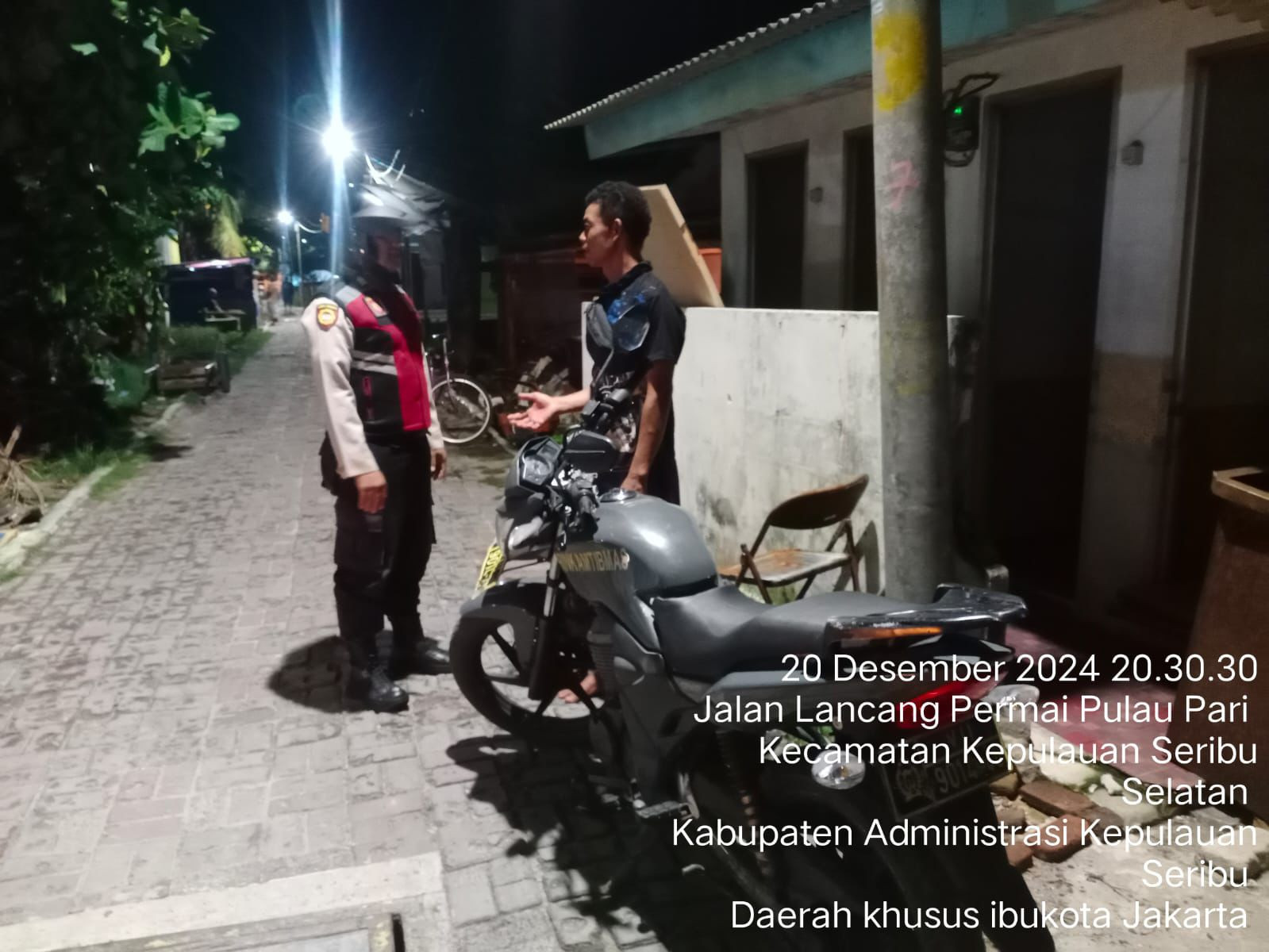 Polsek Kepulauan Seribu Selatan Gelar Patroli Malam Antisipasi Tawuran Remaja