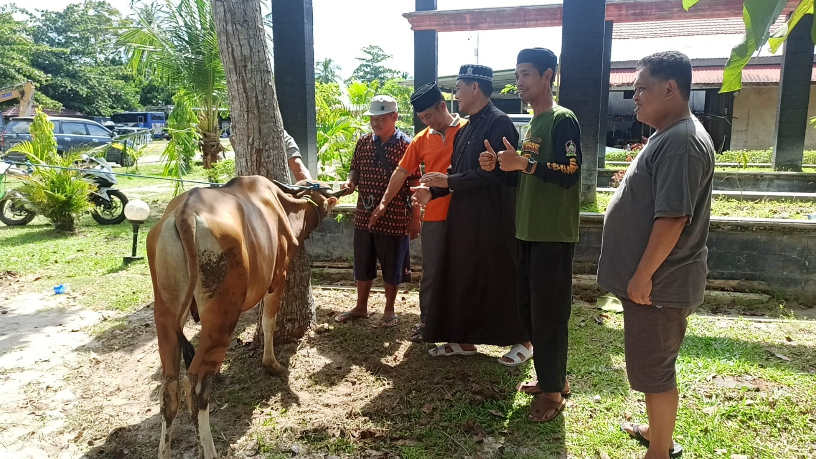 Maknai Idul Adha 1446 H, Kapolda Kalteng Sumbang Seekor Sapi untuk Kurban PWI