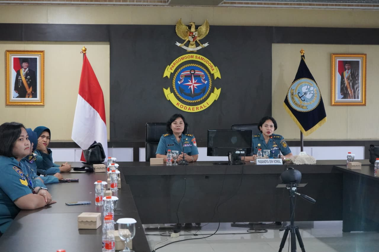 Wadan Kodaeral I Terima Courtesy Call Pabandya Bin Kowal Serta Pembinaan Kepada Seluruh Kowal di Mako Kodaeral I