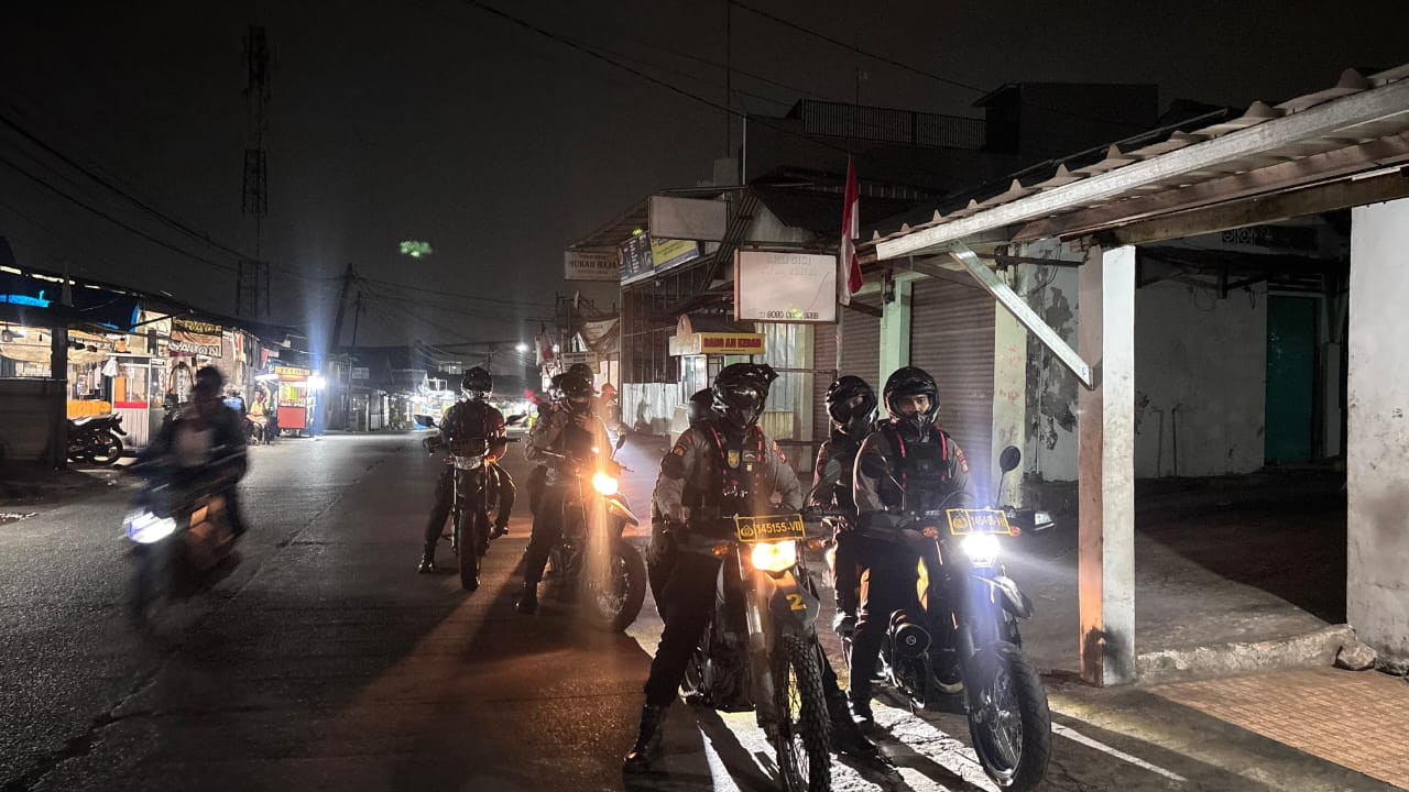 Tim Perintis Presisi Polres Metro Bekasi Kota Gencarkan Patroli Dini Hari Cegah Kejahatan Jalanan