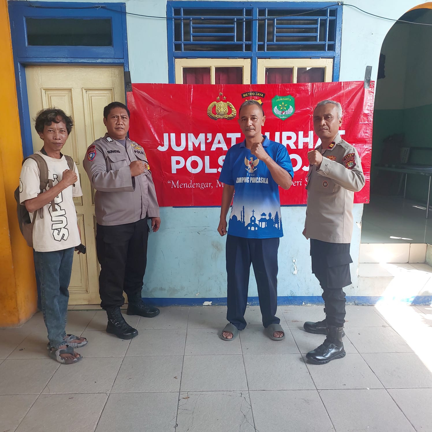 Polsek Koja Gelar Program “Jumat Curhat”, Ajak Warga Aktif Jaga Keamanan Lingkungan