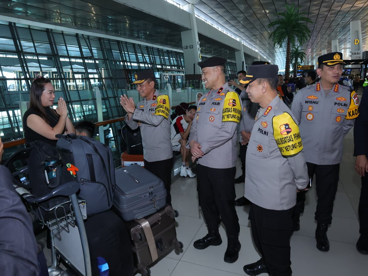 Arus Mudik di Bandara Soekarno-Hatta lancar, Polri Pastikan Pelayanan Optimal bagi Masyarakat