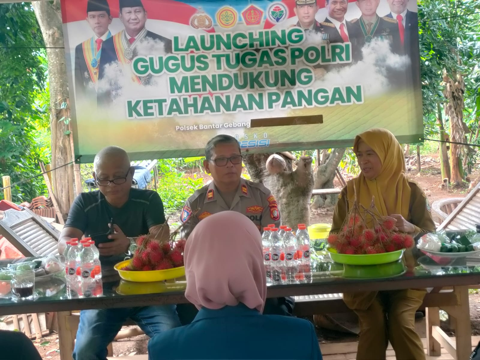 Kanit Binmas dan Panit 2 Binmas Polsek Bantar Gebang Hadiri Sosialisasi Ketahanan Pangan Dinas Perikanan Kota Bekasi