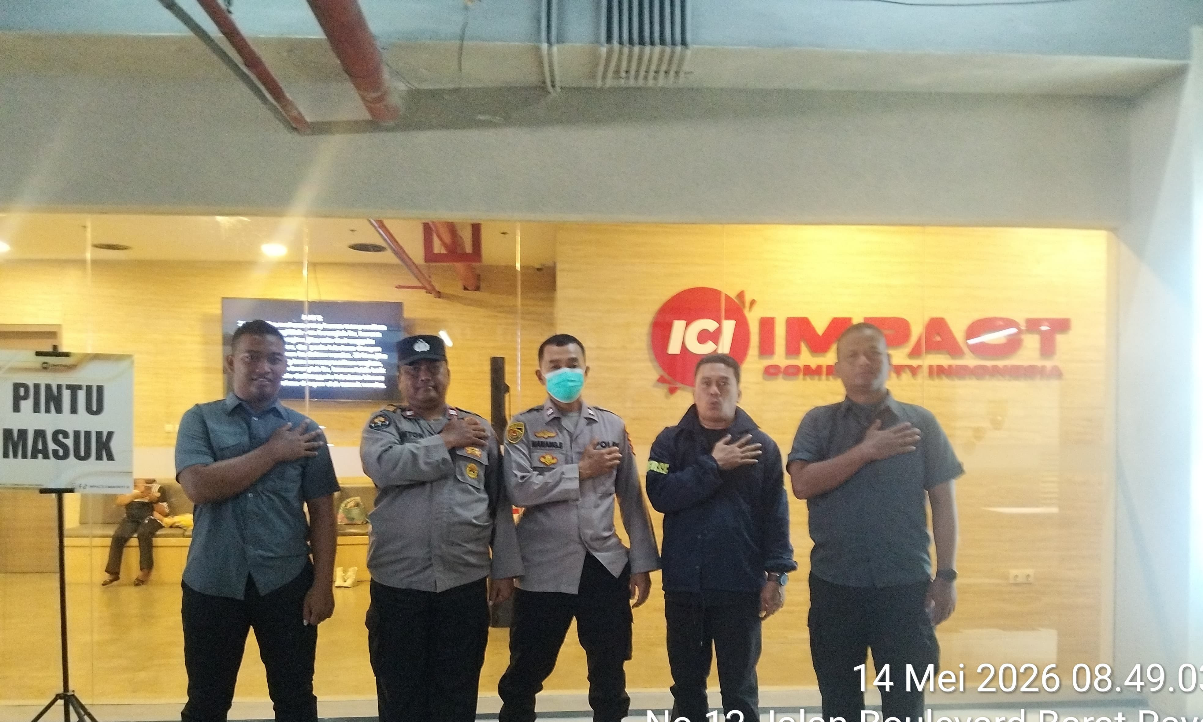 Polsek Kelapa Gading Amankan Ibadah Kenaikan Isa Al Masih di Gereja Impact Community Indonesia