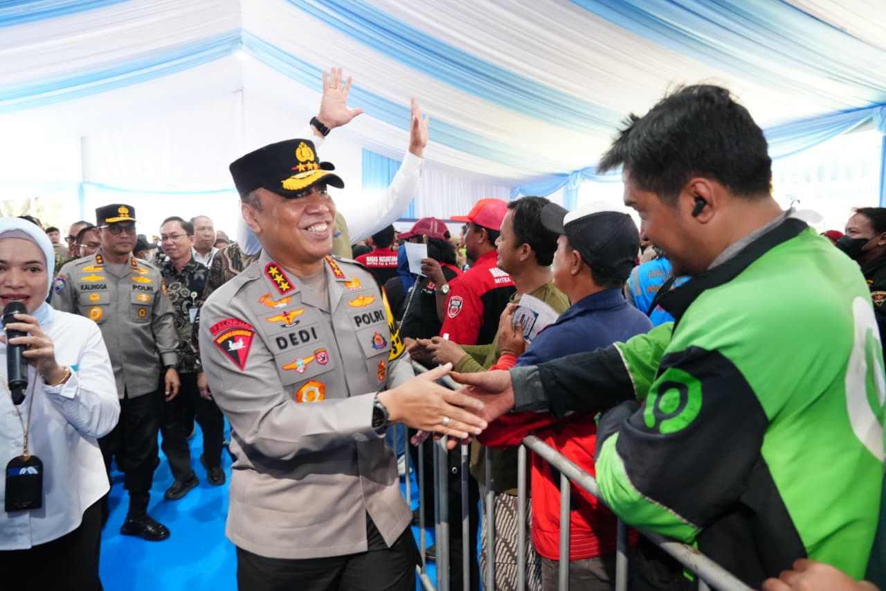 Rekor Tertinggi Stok Beras Nasional Sejak Merdeka, Bulog dan Polri Jamin Stabilitas Pangan Hingga Akhir 2026