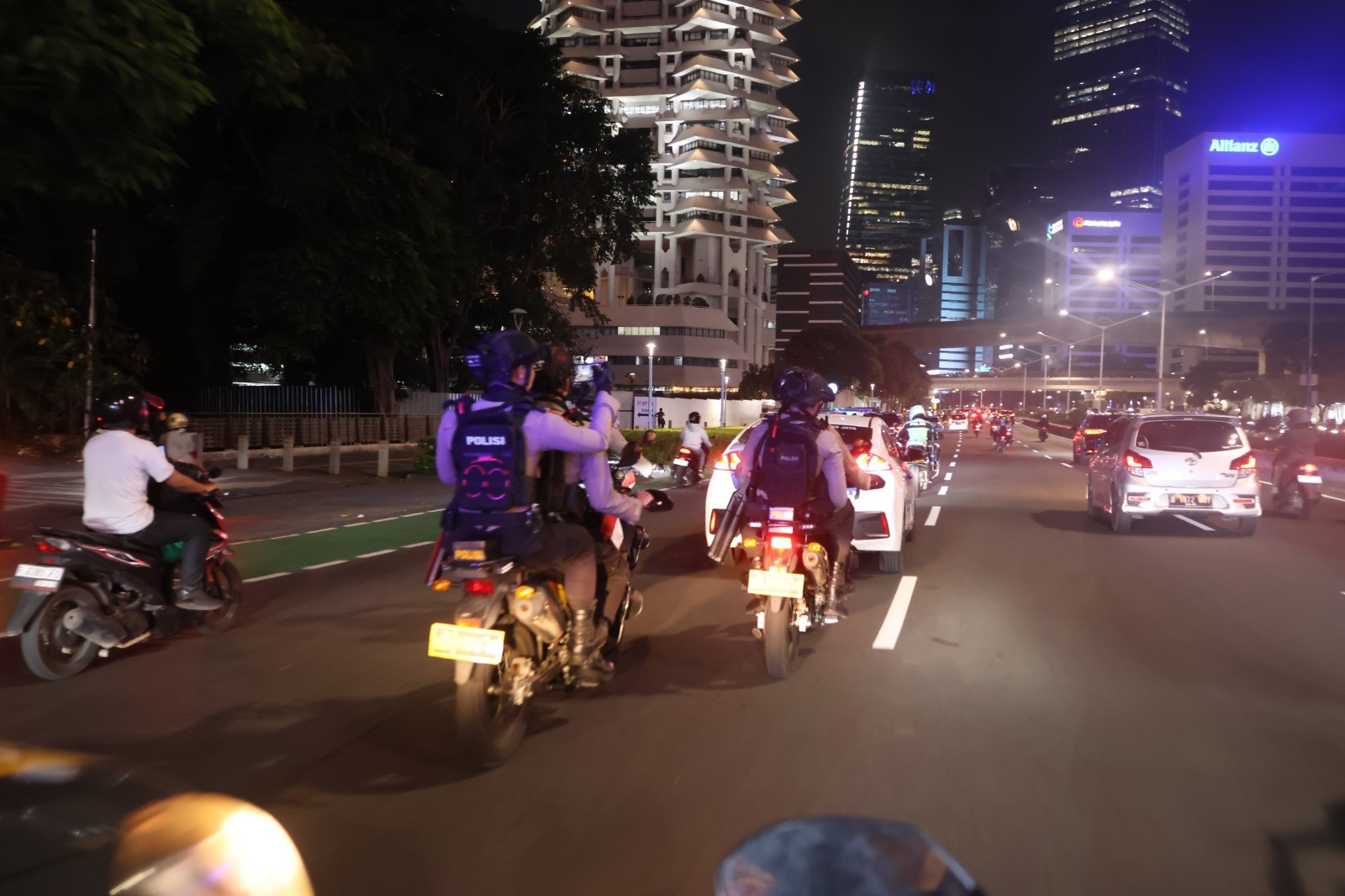 Patroli Malam Polda Metro Jaya: Wujud Kehadiran Polri Jaga Kamtibmas di Jakarta