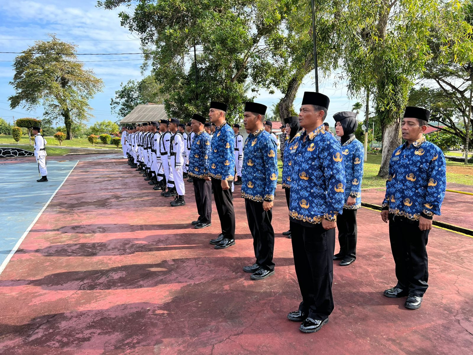 Pangkalan TNI AL Dabo Singkep Gelar Upacara Peringatan HUT Armada RI 2025