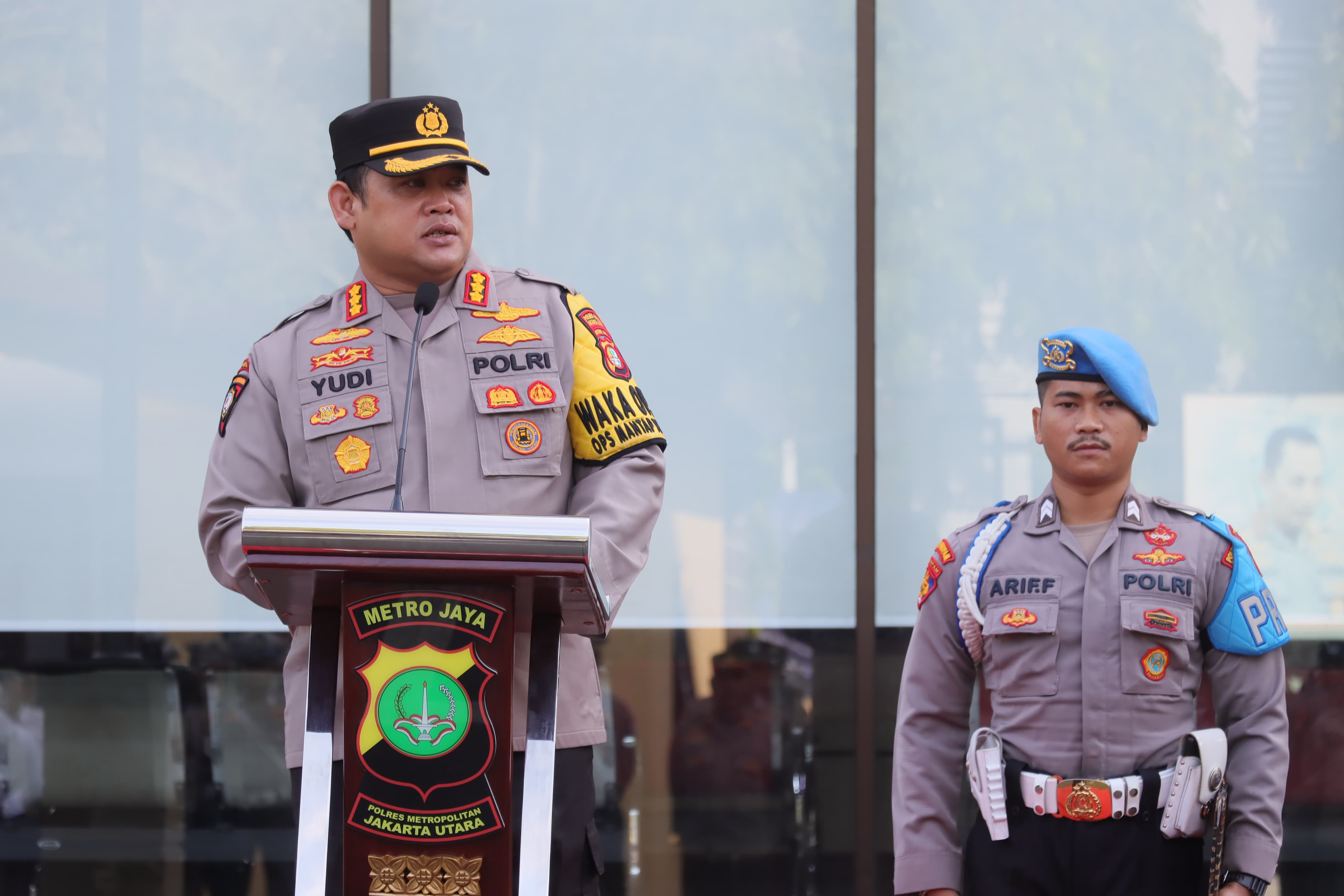 Arahan Apel Pagi Wakapolres Metro Jakarta Utara Kombes Pol Wahyudi, S.I.K., M.H. kepada Bhabinkamtibmas dan Kapospol