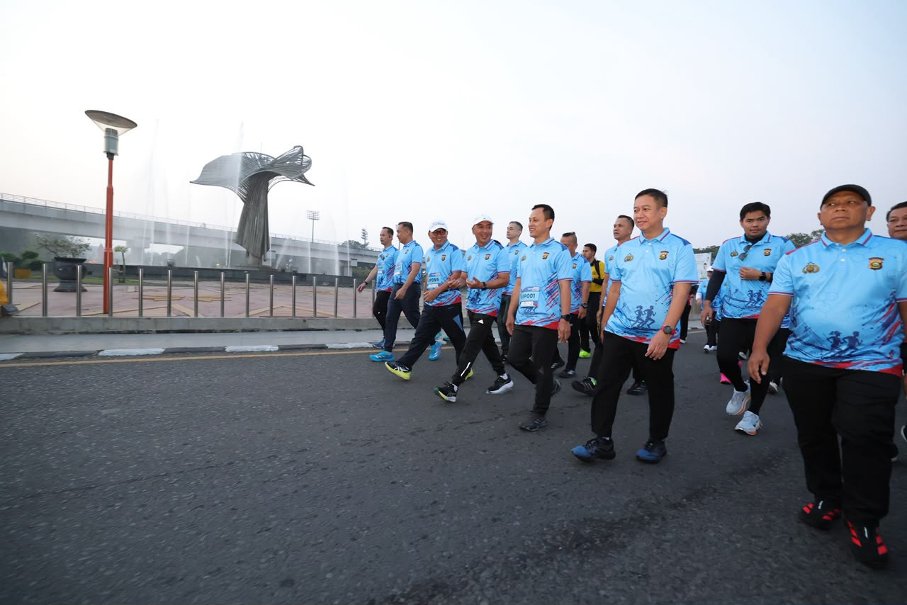 Kapolda Sumsel Bersama Forkopimda Sapa Ribuan Peserta Sumsel Bhayangkara Run, Kuatkan Kolaborasi dan Soliditas Bumi Sriwijaya