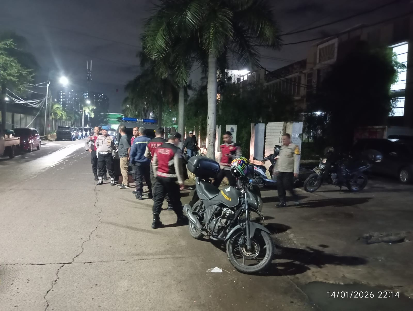 Jaga Jakarta, Jaga Lingkungan: Polsek Metro Penjaringan Intensifkan KRYD Antisipasi Tawuran dan Kejahatan Jalanan