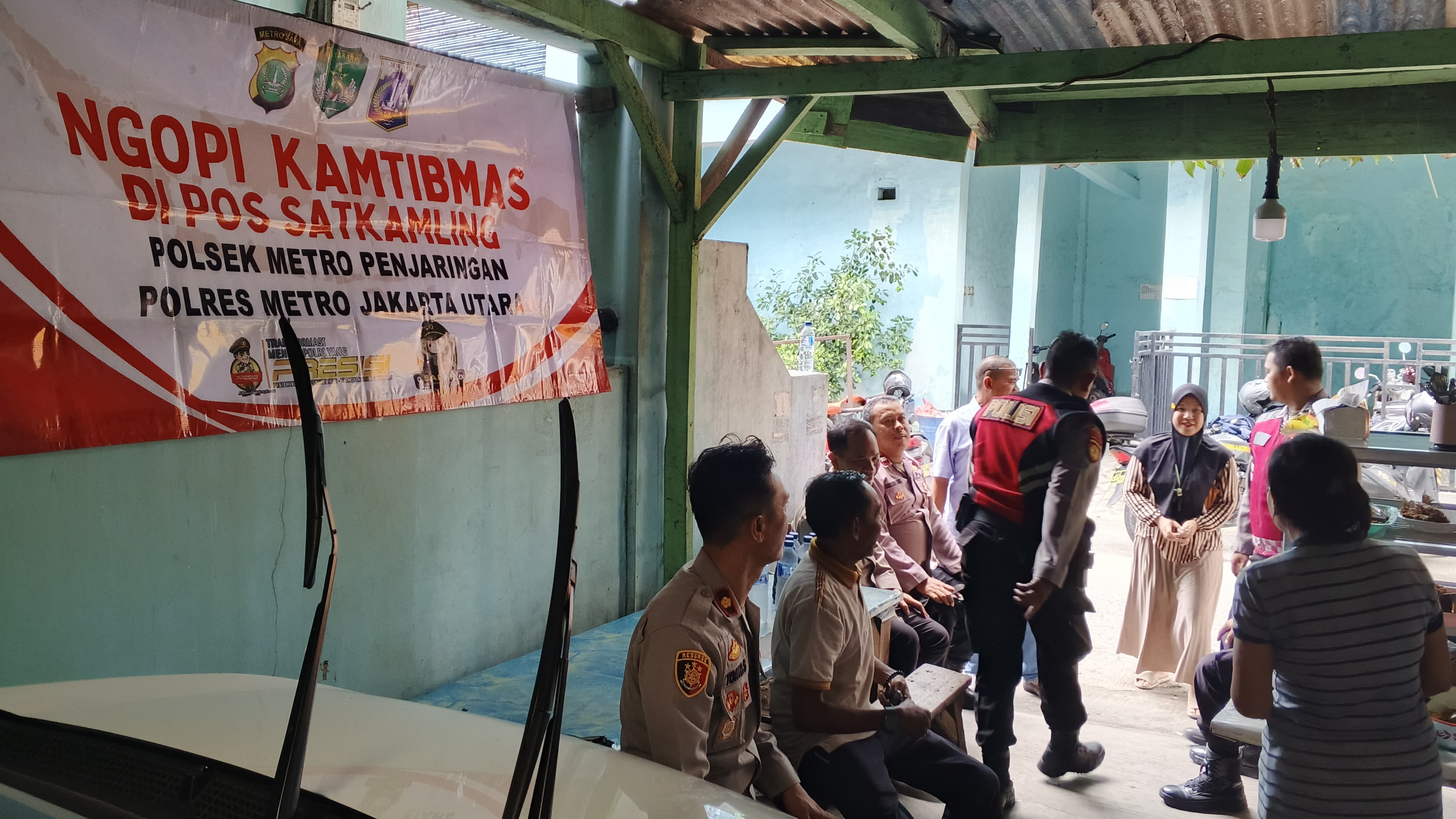 Program SADAR, Polsek Metro Penjaringan Gelar Ngopi Kamtibmas di Muara Baru