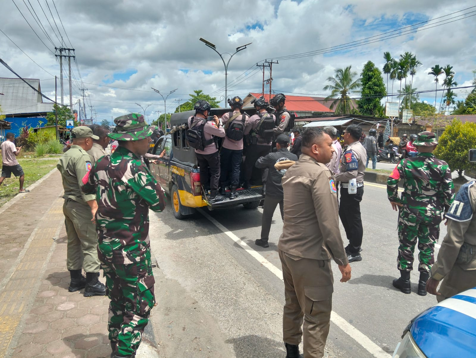 Kodim 1710/Mimika Gelar Patroli Gabungan Antisipasi Gangguan Kamtibmas di Wilayah Timika