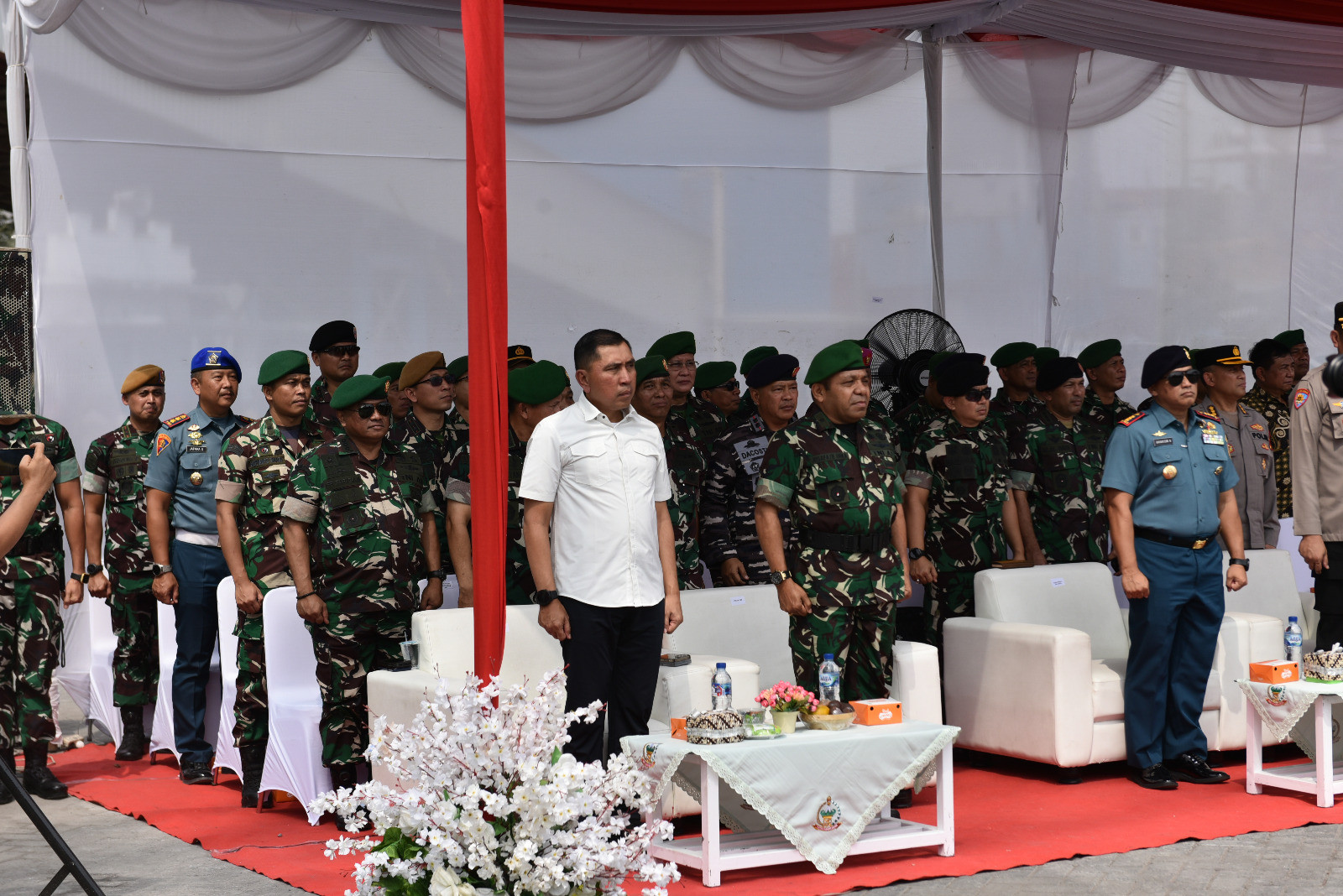 Wadan Lantamal I Hadiri Upacara Pemberangkatan Satgas Pamtas RI-PNG Mobile Yonif 100/PS