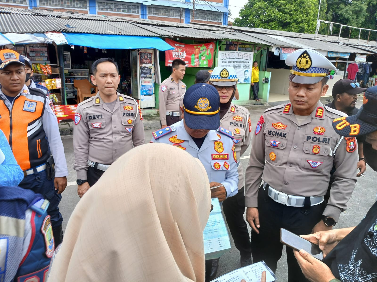 Polres Metro Bekasi Kota Gelar Rampcheck Kendaraan Jelang Libur Isra Mi'raj dan Imlek