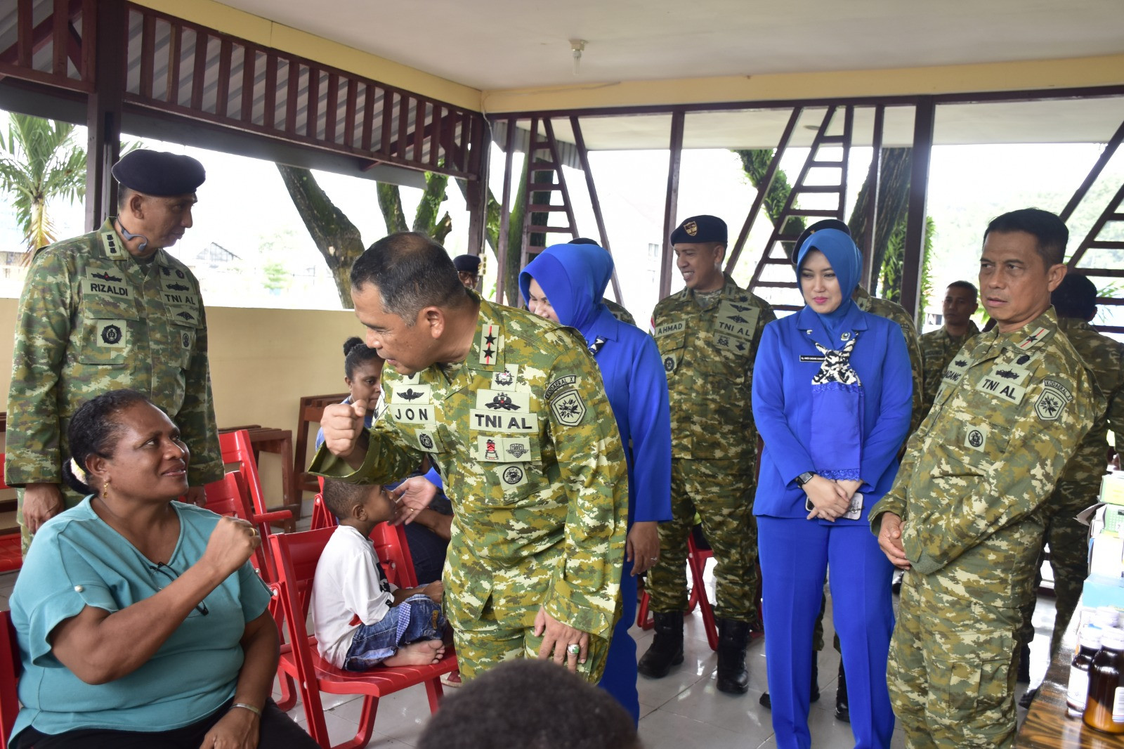 Bersama Untuk Kemanusiaan, Baksos dan Bakkes Kodaeral X Meriahkan Peringatan Hari Armada RI