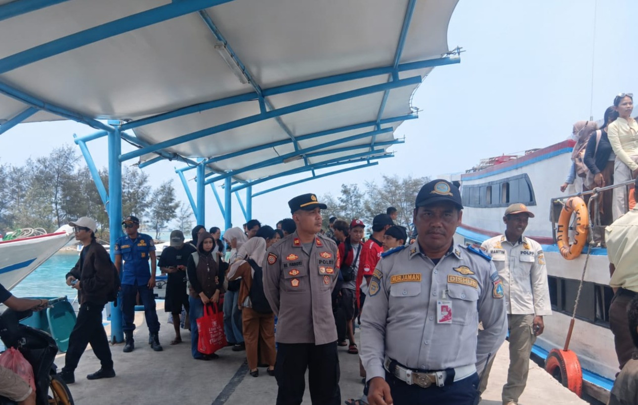 Layanan Polisi 110, Strong Point Polres Kepulauan Seribu di Dermaga Berikan Rasa Aman bagi Wisatawan