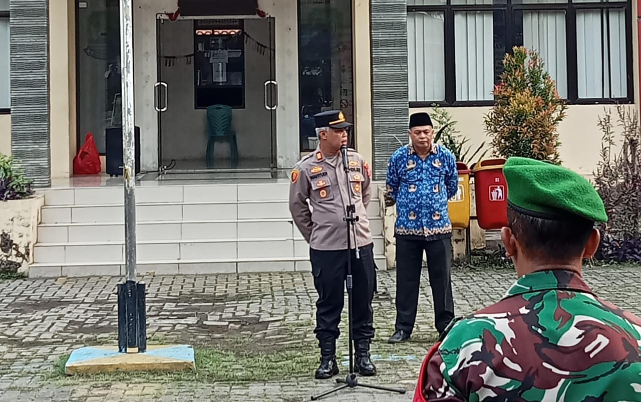 Kapolsek Bekasi Barat Sampaikan Himbauan Kamtibmas pada Apel Gabungan Kecamatan Bekasi Barat