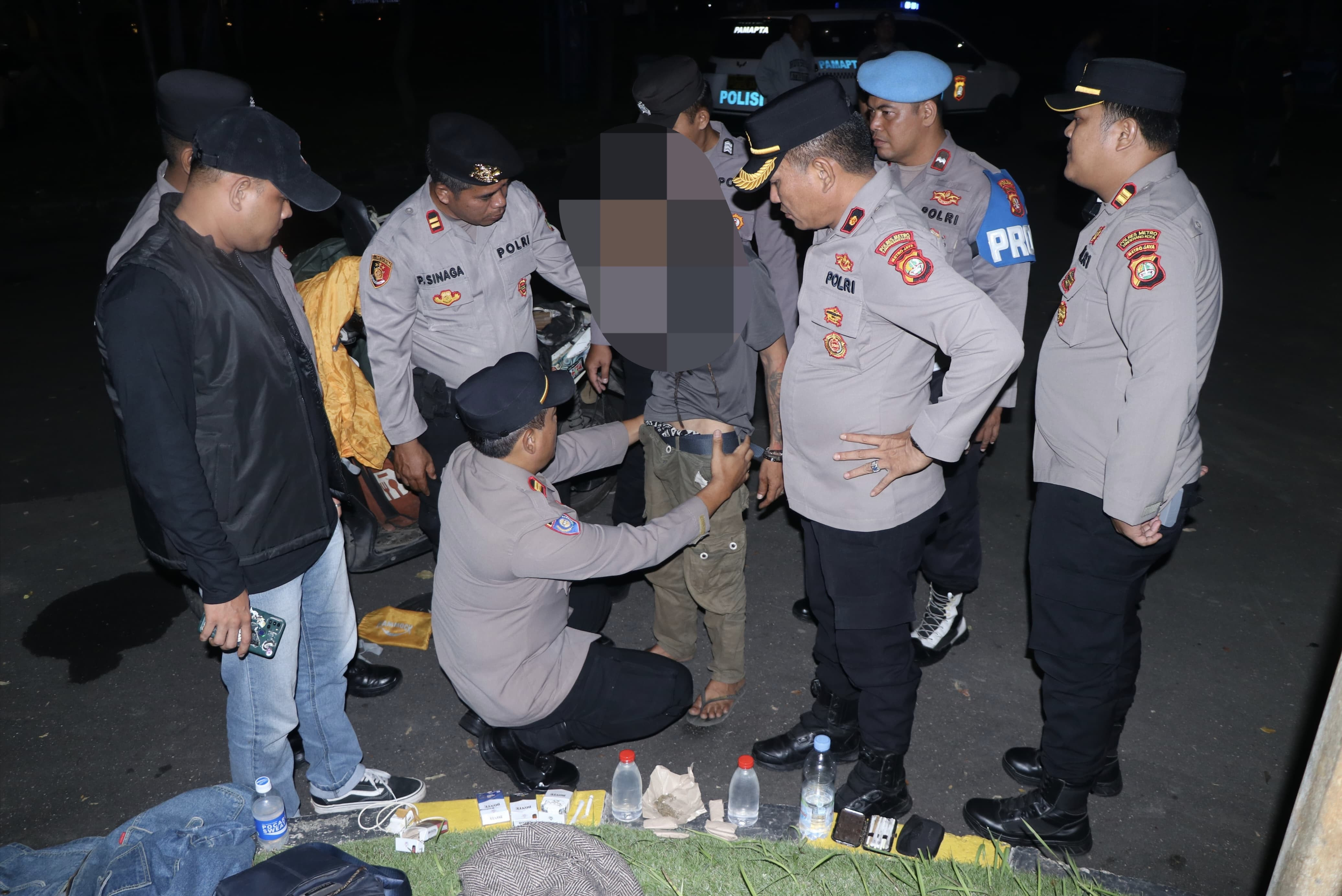 Hendak Jual Ganja Rp100 Ribu, Pemuda Ditangkap Saat Razia Dini Hari di Kota Tangerang