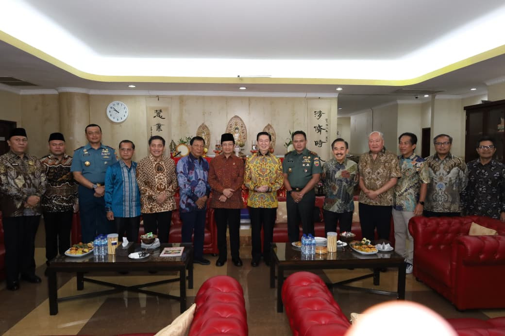 Dukung Kebhinekaan dan Toleransi, Komandan Kodaeral I Hadiri Peletakan Batu Pertama Pambangunan Jembatan Penghubung Wihara Mahakaruna Buddhist Center