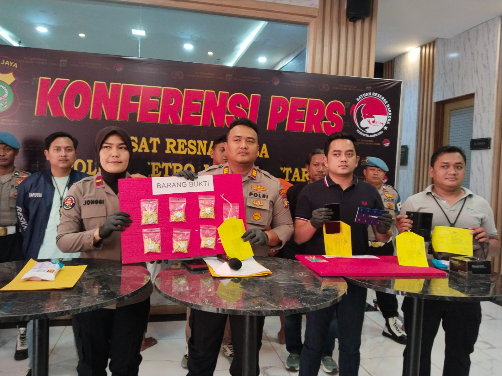 Polsek Cilincing Ungkap Kasus Narkotika, 675 Butir Ekstasi Disita, Dua Pelaku Diamankan