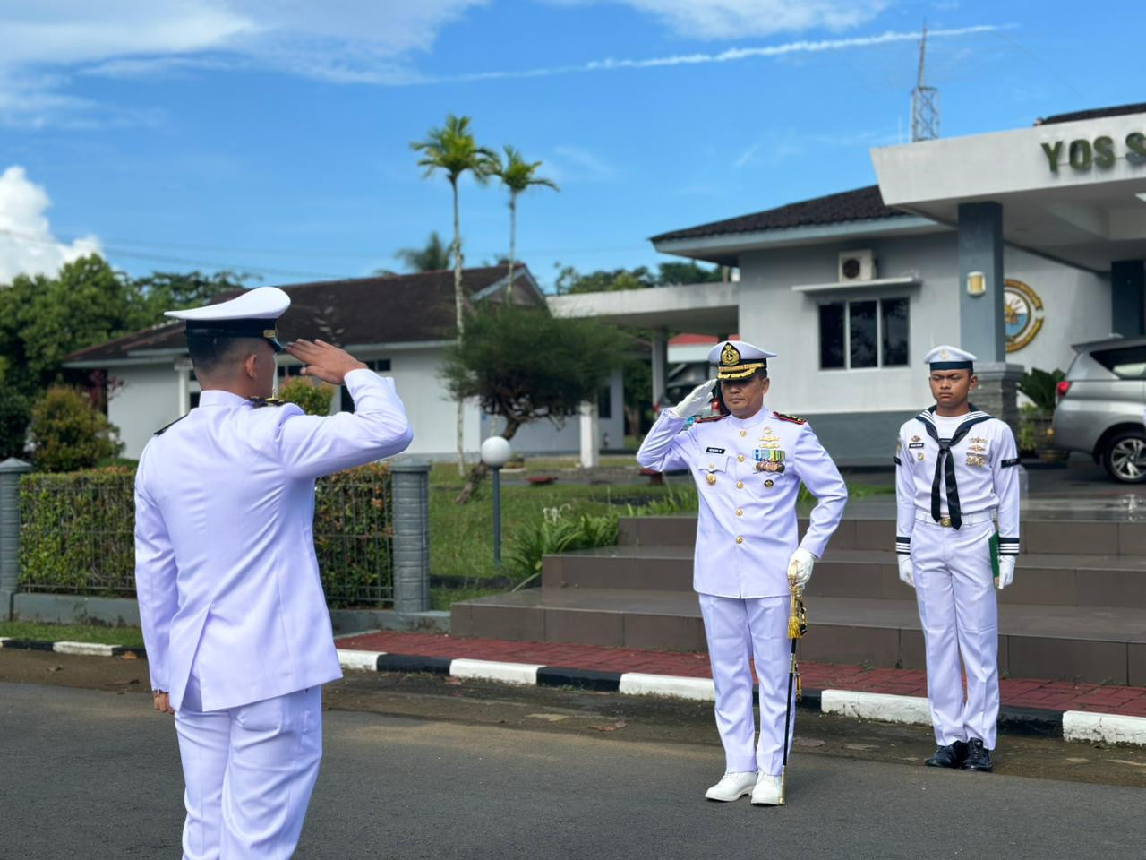 Komandan Lanal Dabo Singkep Irup Upacara HUT Ke-80 TNI AL Dengan Kesederhanaan dan Hikmat